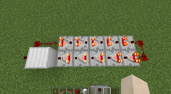 我的世界比较器时钟怎么做图四